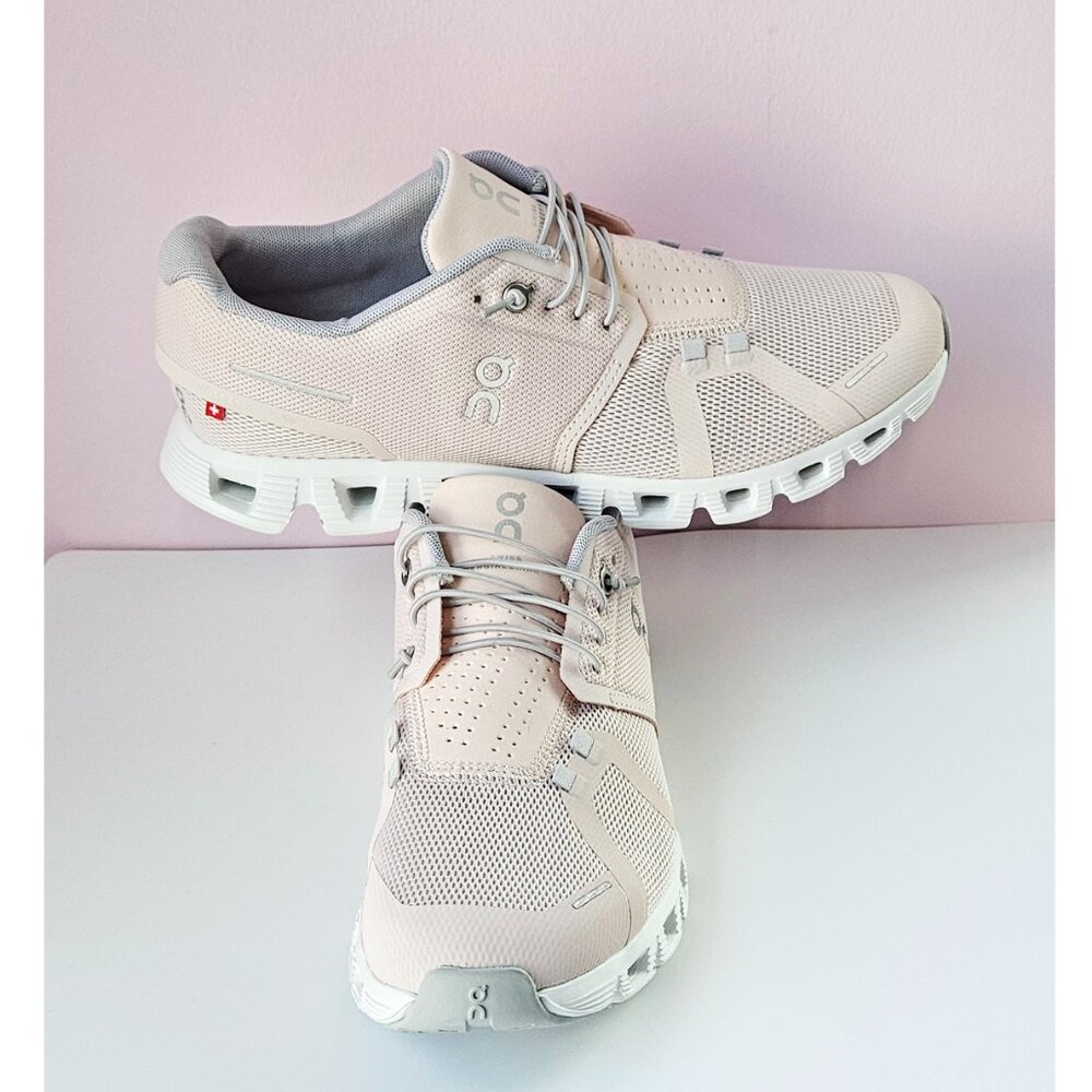 On Running Cloud 5 Sneakers - Picture 4 of 7